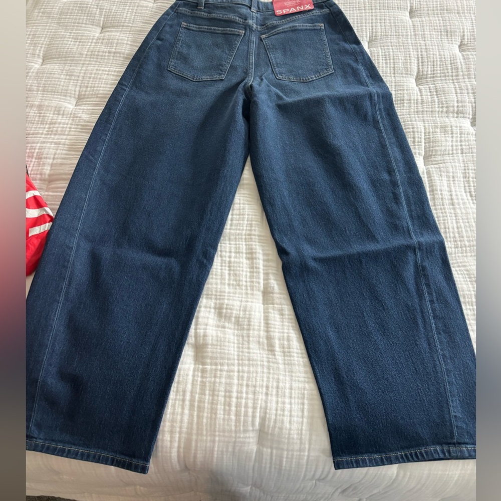 SPANX Barrel Leg Denim Jeans- Brand New- Medium